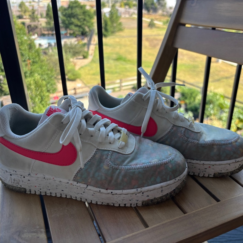 Air Force 1 White and Pink Sneakers 8.5 W